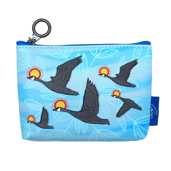 Niskak (Geese) coin purse – Indigenous art by Atikamekw Nehirowisiw artist Eruoma Awashish