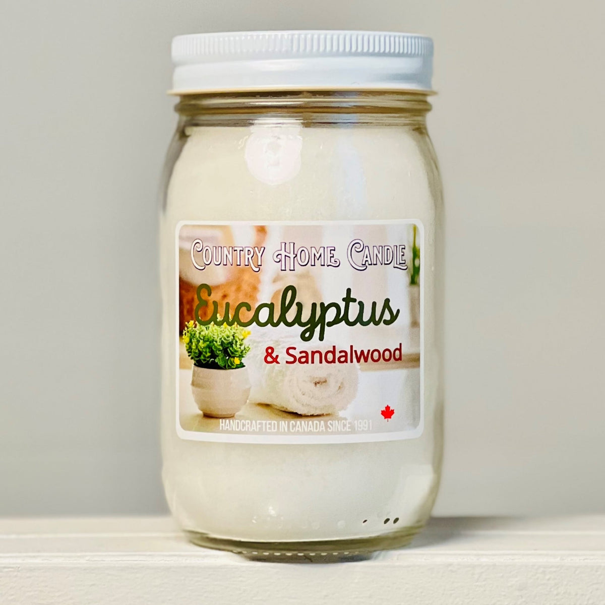 Candle Eucalyptus/Sandalwood 160Z