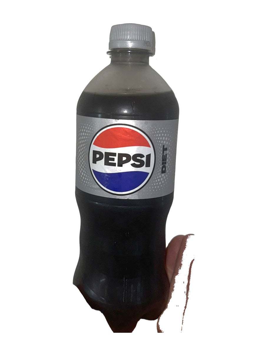 Diet Pepsi 591 ml white pack shot